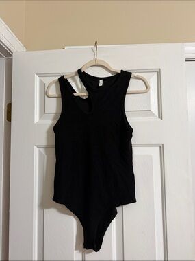 Glam Women's Black Sleeveless Tank Top Cutout One Piece Bodysuit Size Large